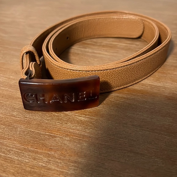 Chanel Brown Tortoise Shell Logo Belt - Picture 2 of 8